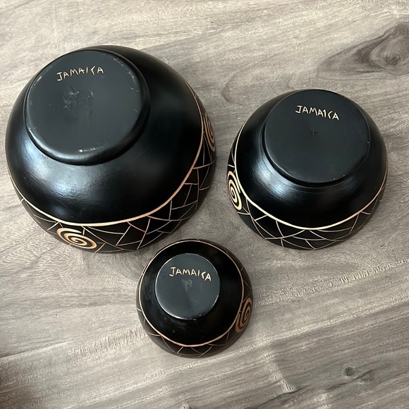 🌟HOST PICK🌟 HANDMADE nesting wooden Jamaican bowls - (3) - Picture 4 of 4